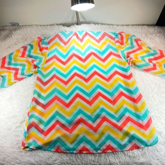 Poelle Du Jour Sheer Chevron Patterned Women's Top Blouse Large Vibrant Colors.. - Picture 10 of 10